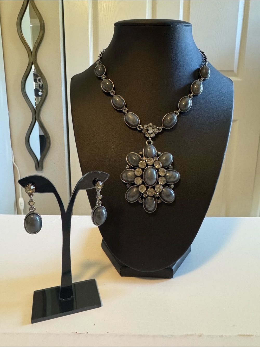 Statement Gray Floral Pendant Necklace and Earring Set